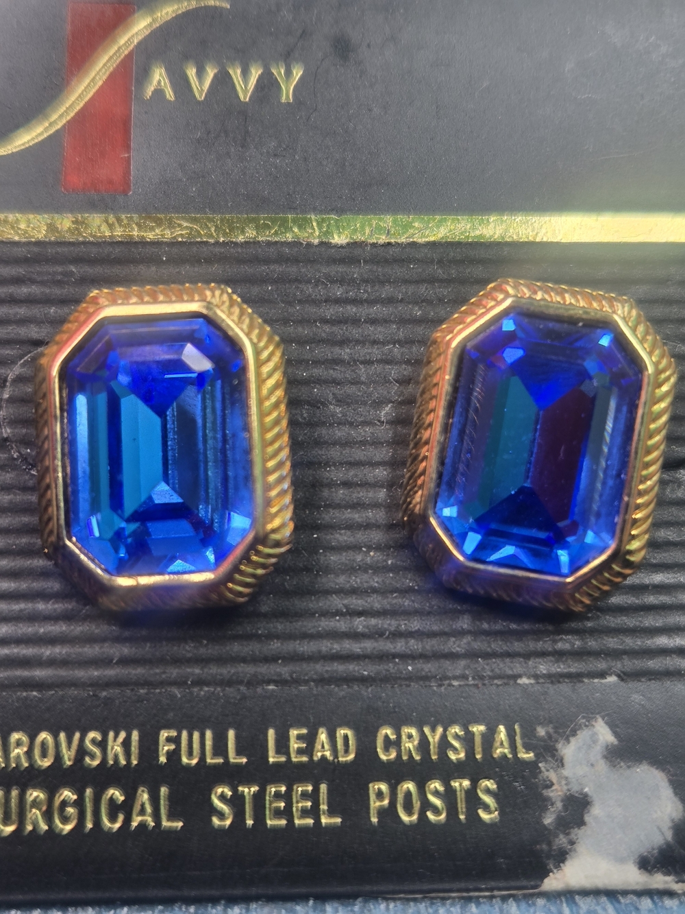 SAVVY SWAROVSKY full Lead Crystal Surgical Steel Posts